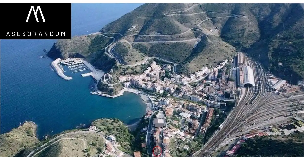 Residencial en venda a Carrer Ntra.Sra. del Carme, 26, Portbou