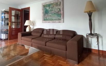 Living room of Apartment for sale in Bilbao 