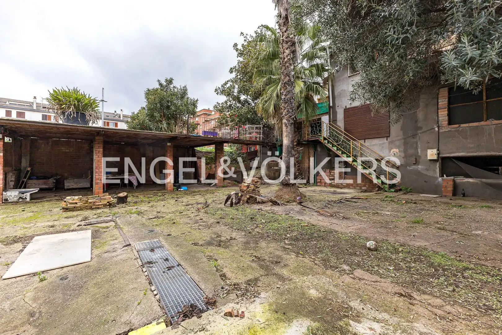 Houses for sale in Sant Vicenç Dels Horts  with Heating and Private garden