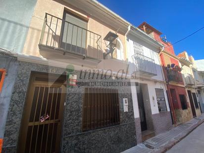 Vista exterior de Casa o xalet en venda en Almazora / Almassora amb Balcó