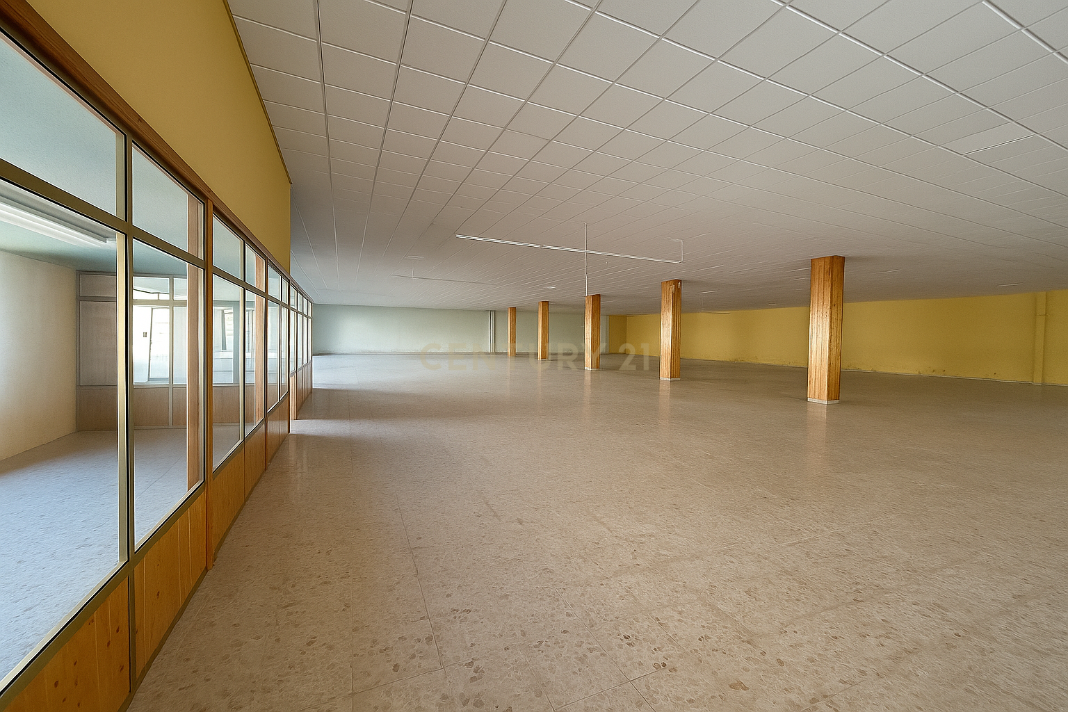 Premises for sale in Trujillo