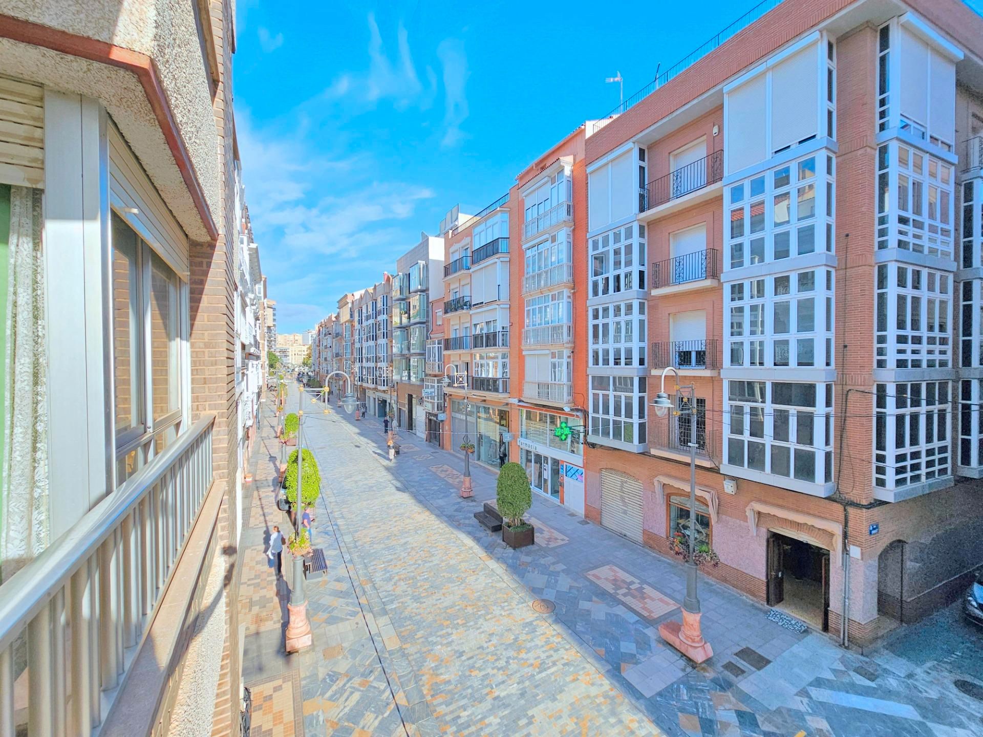 Vista exterior de Piso en venta en Cartagena con Aire acondicionado, Calefacción y Balcón