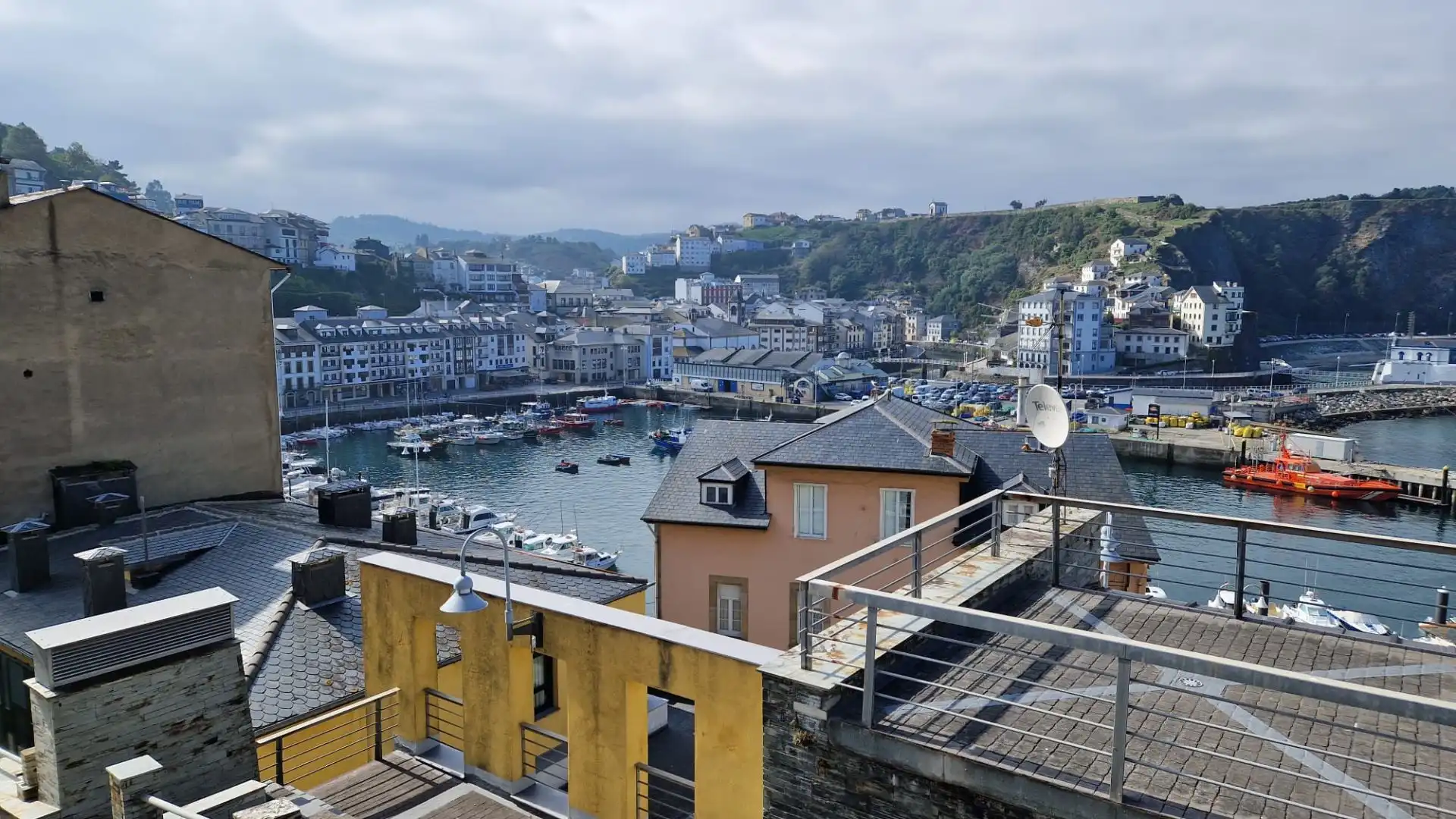 Terraced house for sale in Valdés - Luarca, imagen 2