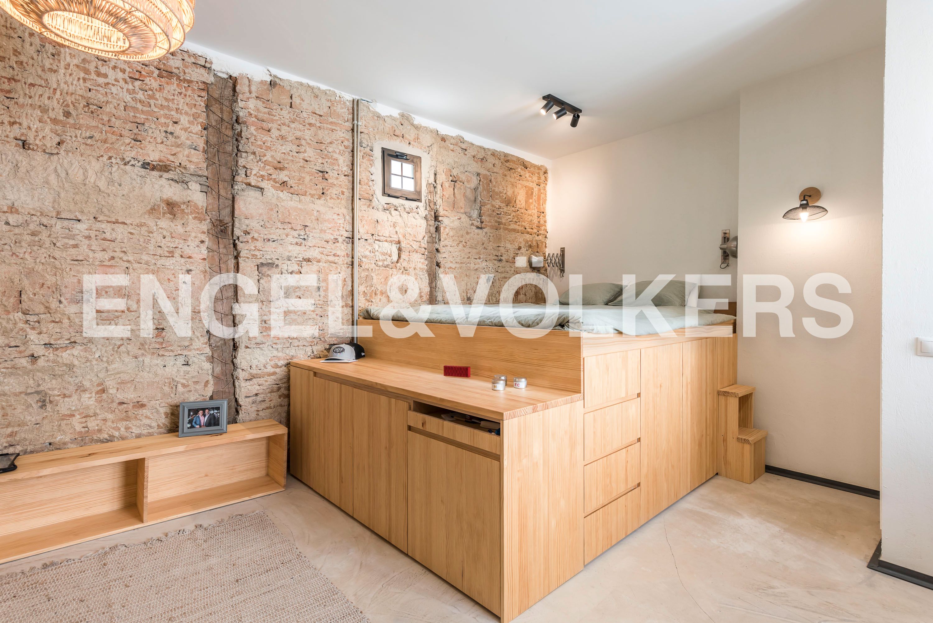 Dormitori de Pis de lloguer en  Madrid Capital amb Aire condicionat, Calefacció i Moblat