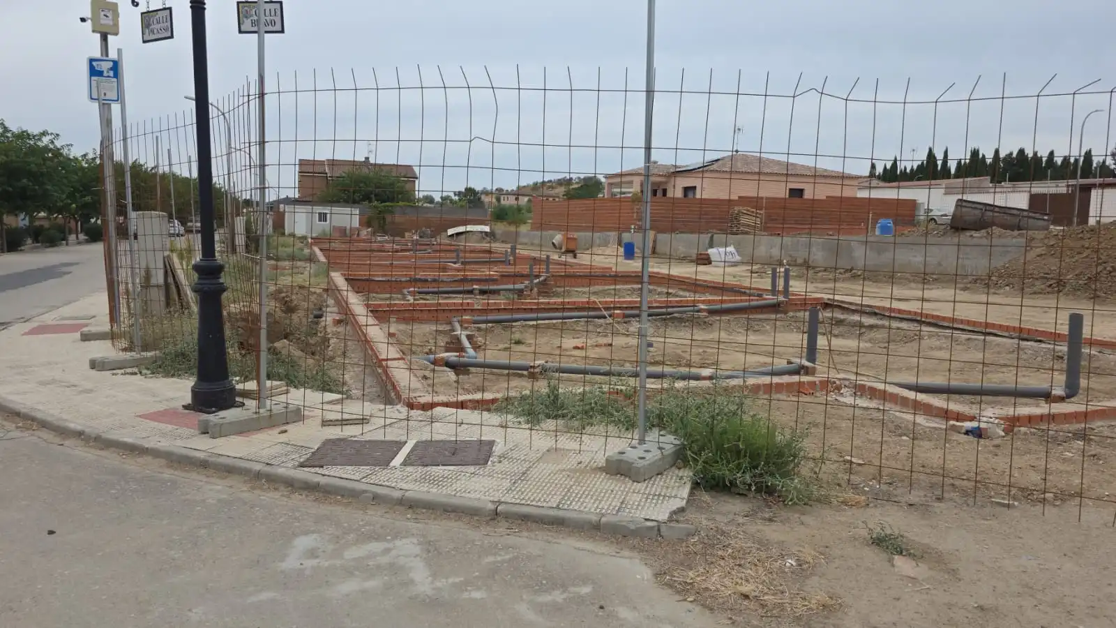 Villa di nuova costruzione con giardino in vendita a Calle Velázquez