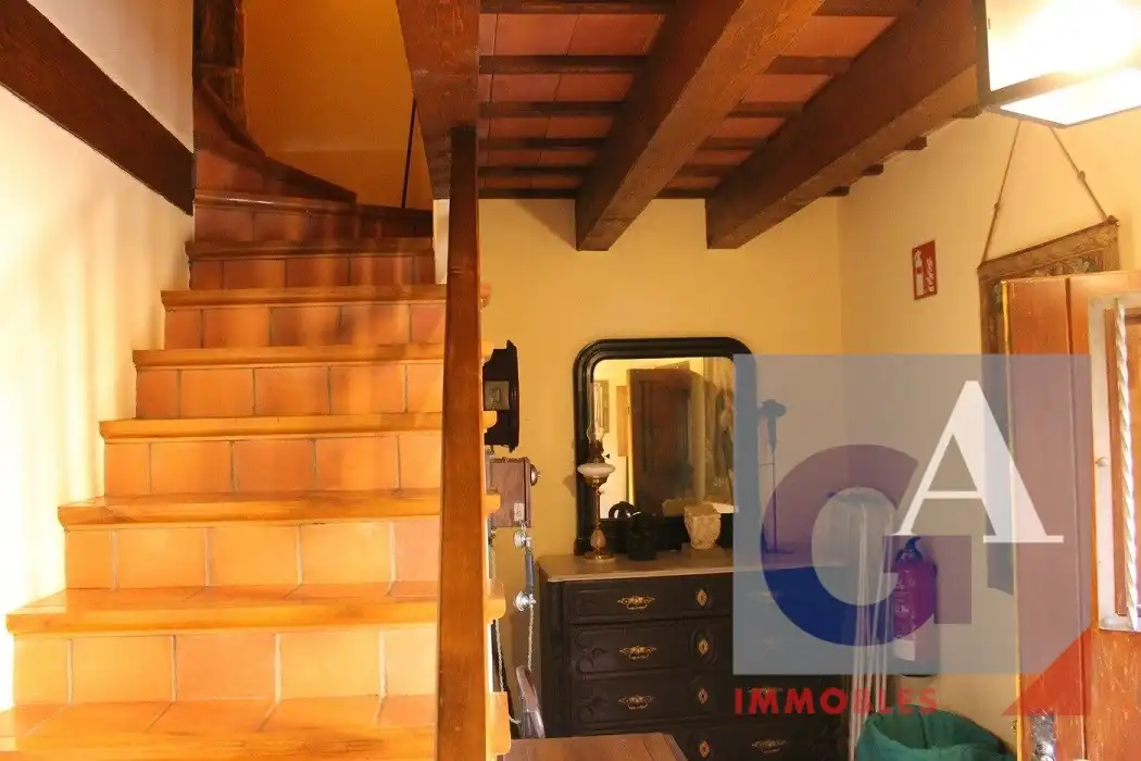 Casa rústica amb terrassa en venda a Sant Joan Les Fonts, imagen 11