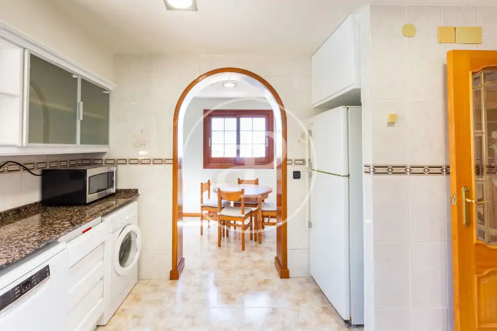 Cocina de Casa o chalet de alquiler en La Pobla de Farnals con Aire acondicionado, Calefacción y Jardín privado