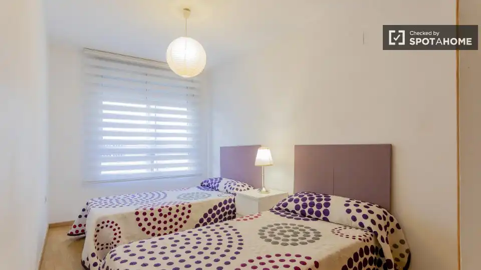 Appartamento con terrazza in affitto a Ciutat Vella, imagen 18
