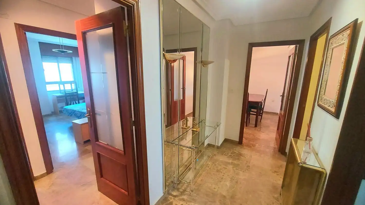 Piso de alquiler en Jaén con Calefacción, Terraza y Amueblado