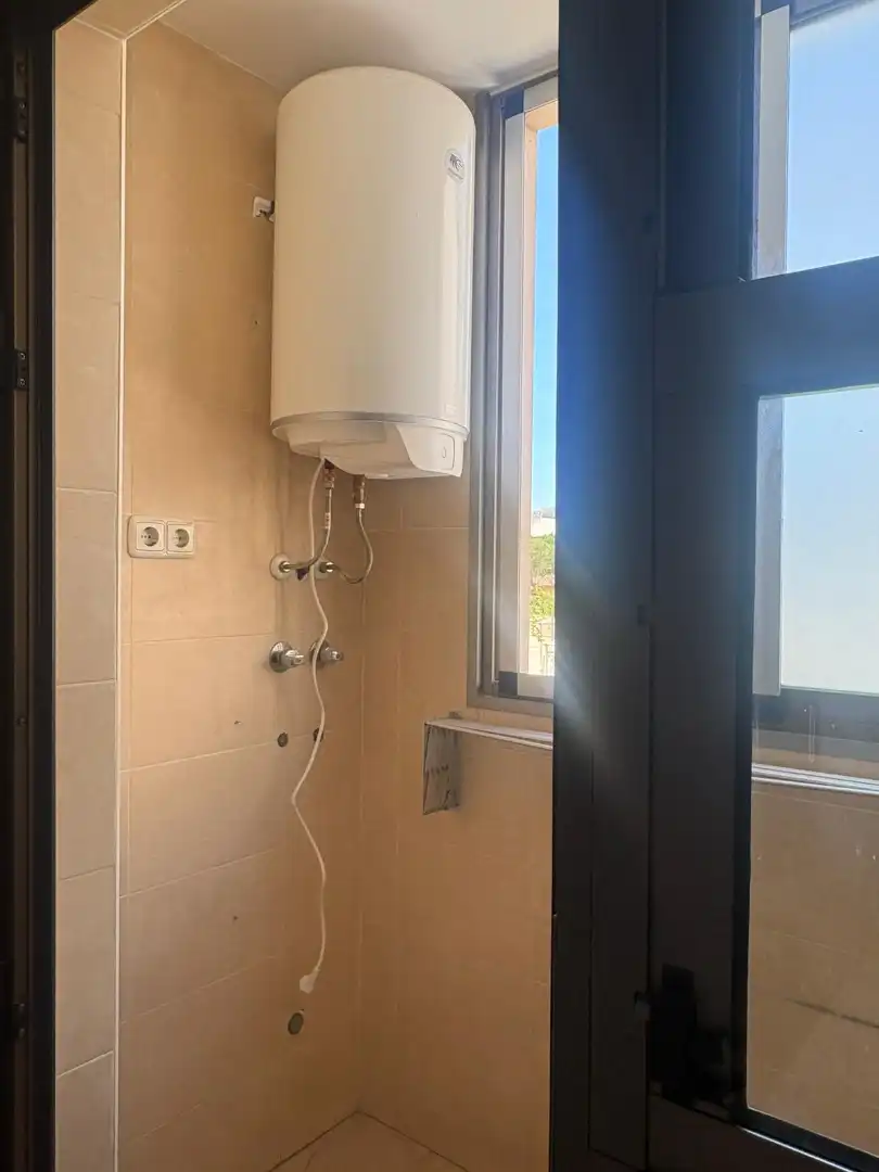 Baño de Piso en venta en Elche / Elx