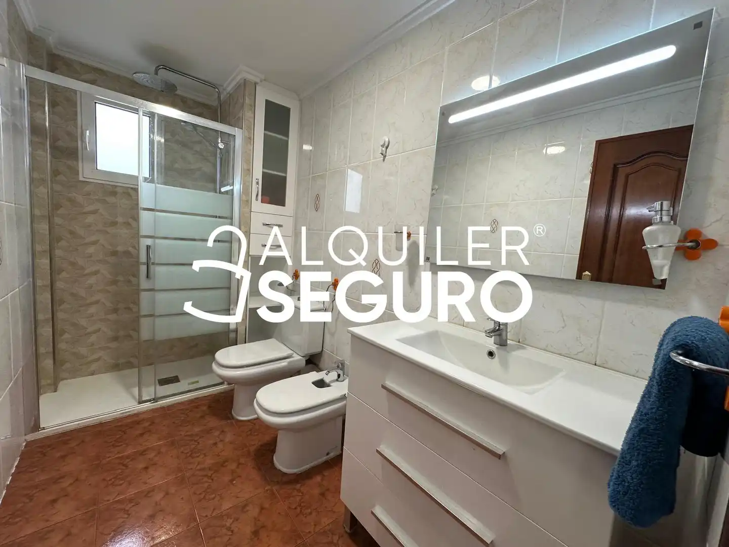 Pis de lloguer a Santos Justo y Pastor, L'Amistat