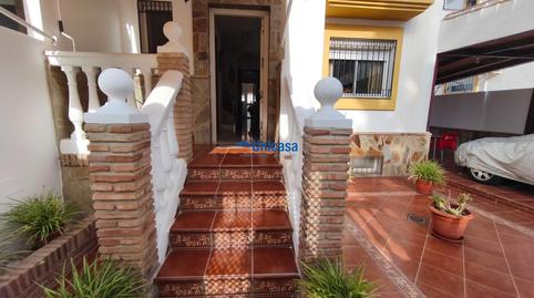 Foto 3 de Casa adosada en venda a Los Almendros - El Limonero - El Tomillar, Málaga