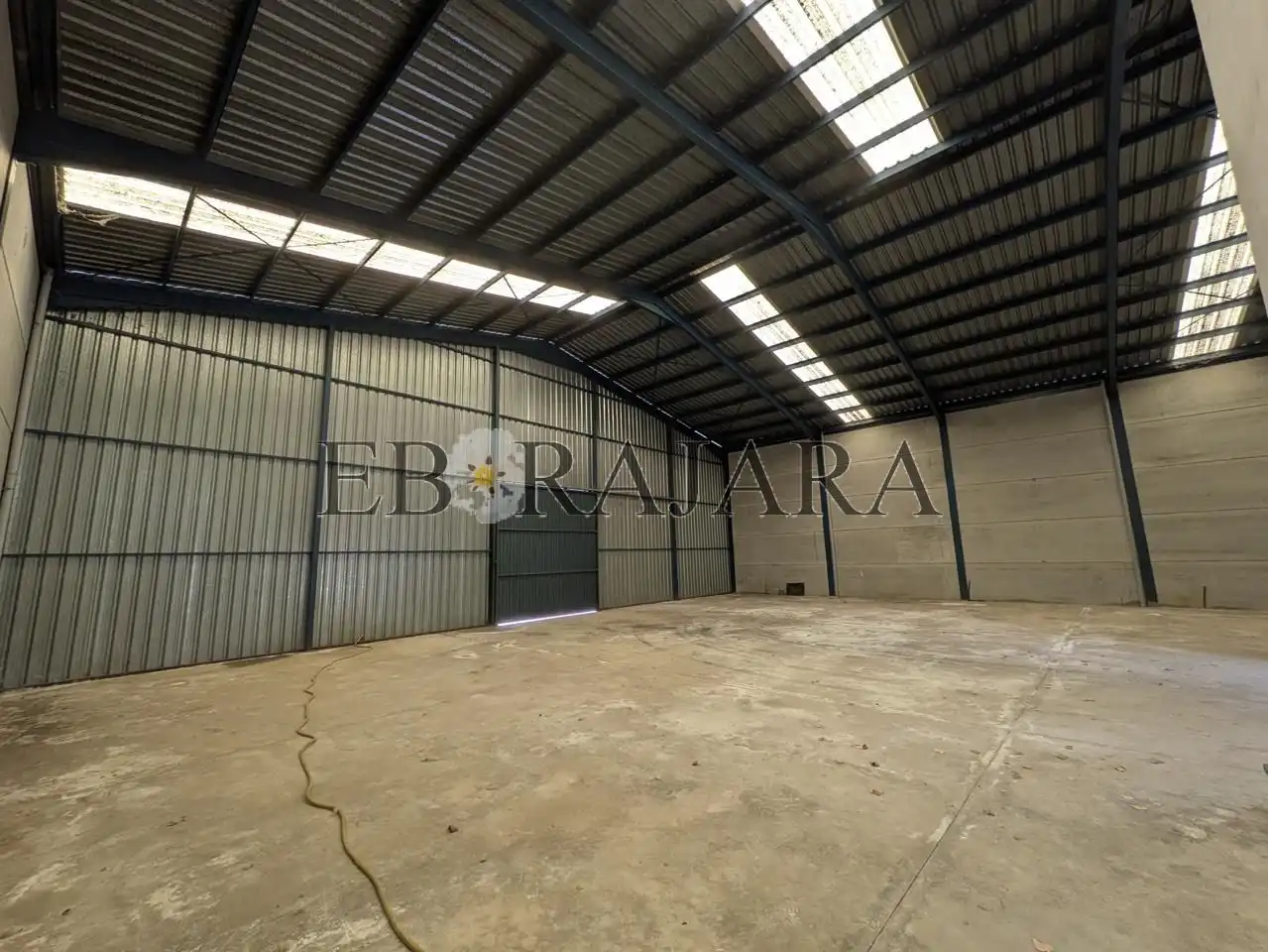 Industrial building for sale in céramica, imagen 3