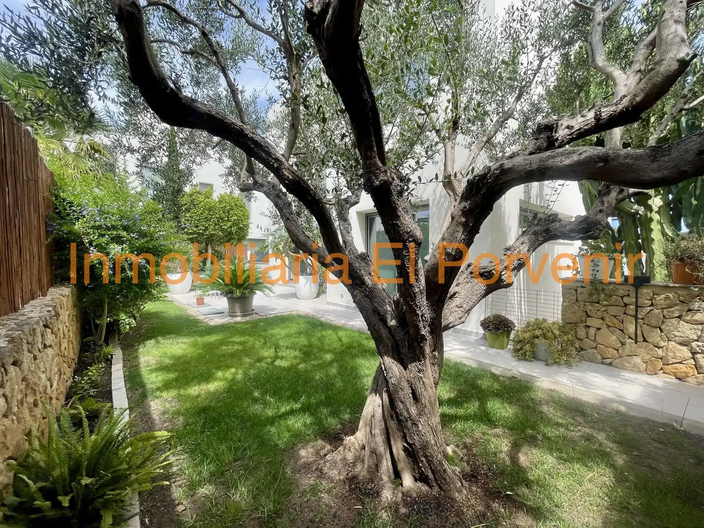 Vista exterior de Casa o chalet en venta en Torrent con Aire acondicionado, Calefacción y Jardín privado