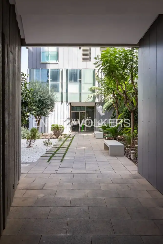 Terrassa de Dúplex en venda en Valencia amb Aire condicionat, Calefacció i Jardí privat