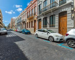 Vista exterior de Oficina en venda en Las Palmas de Gran Canaria amb Aire condicionat