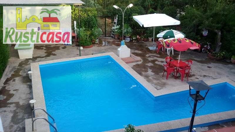 Piscina de Casa o xalet en venda en Villanueva de la Reina amb Calefacció, Jardí privat i Terrassa
