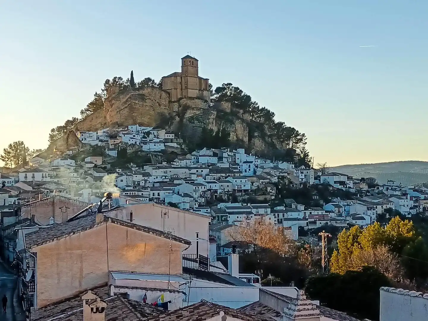 Vista exterior de Piso en venta en Montefrío