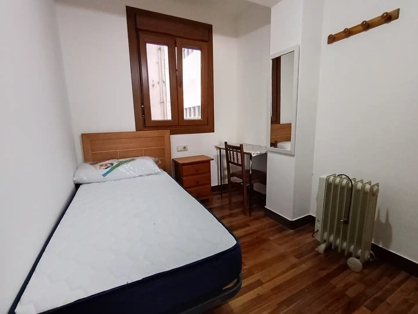 Bedroom of Flat for rent in Ensanche - Sar