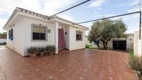 Vista exterior de Casa o xalet en venda en  Granada Capital amb Calefacció, Jardí privat i Terrassa