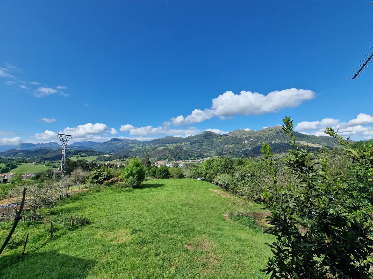 Finca rústica en venda en Ampuero