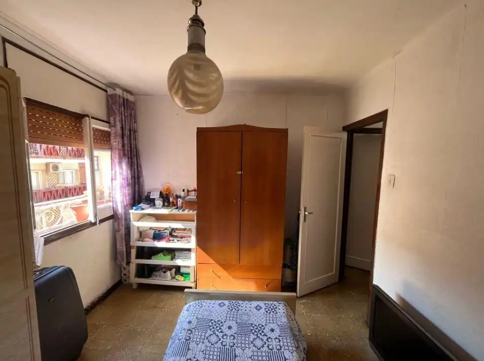 Schlafzimmer von Wohnung zum Verkauf in L'Hospitalet de Llobregat