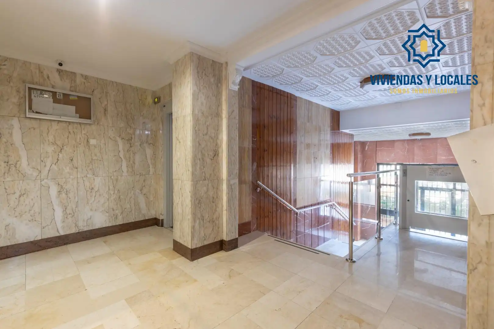 Piso en venta en Granada con Terraza