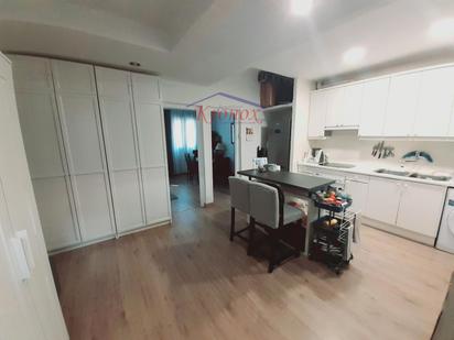 Kitchen of Flat for sale in  Madrid Capital  with Terrace and Balcony