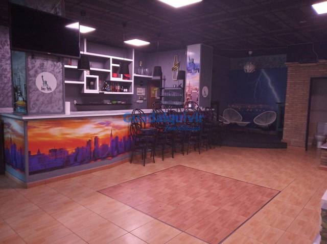 Local comercial en Alquiler en Centro