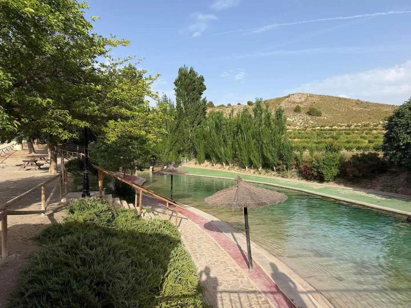 Piscina de Casa adosada en venda en Lorca