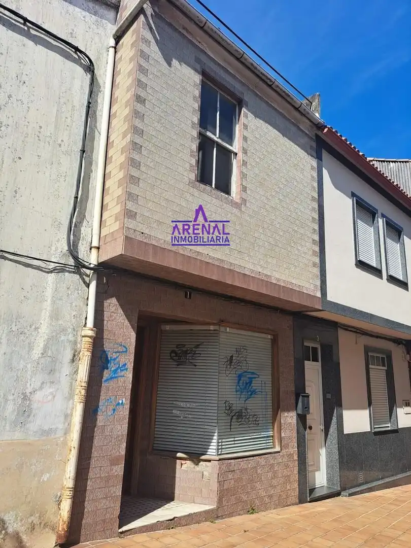 Vista exterior de Casa adosada en venta en A Pobra do Caramiñal con Terraza