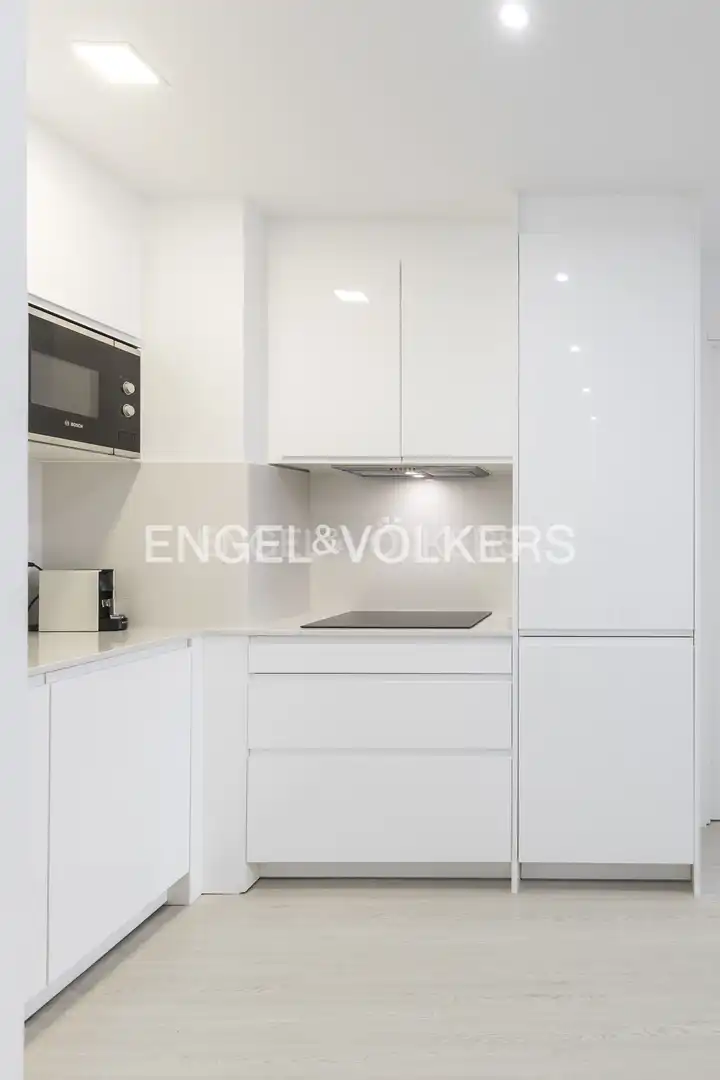 Küche von Wohnung zur Miete in Madrid mit Klimaanlage, Heizung und Möbliert