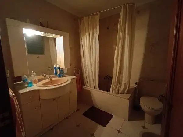 Baño de Casa adosada en venta en Agost con Terraza, Trastero y Amueblado