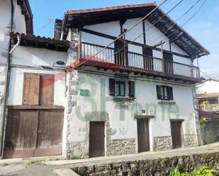 Vista exterior de Casa o xalet en venda en Lesaka amb Calefacció, Jardí privat i Terrassa