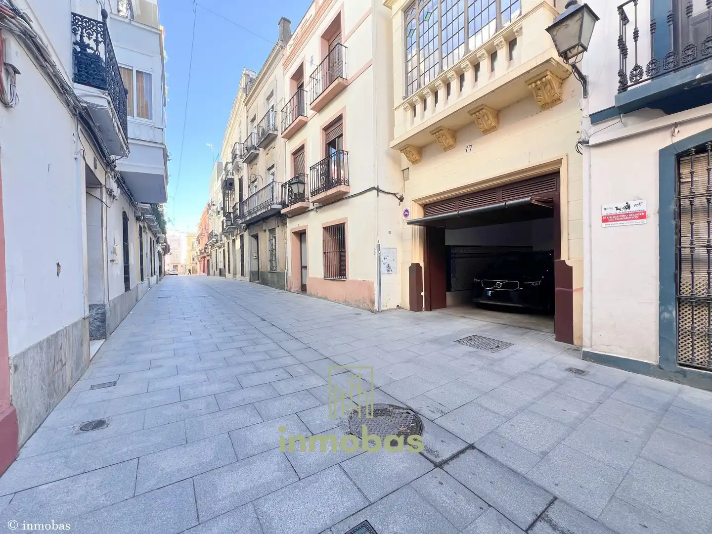Vista exterior de Casa o xalet en venda en Badajoz amb Calefacció i Terrassa