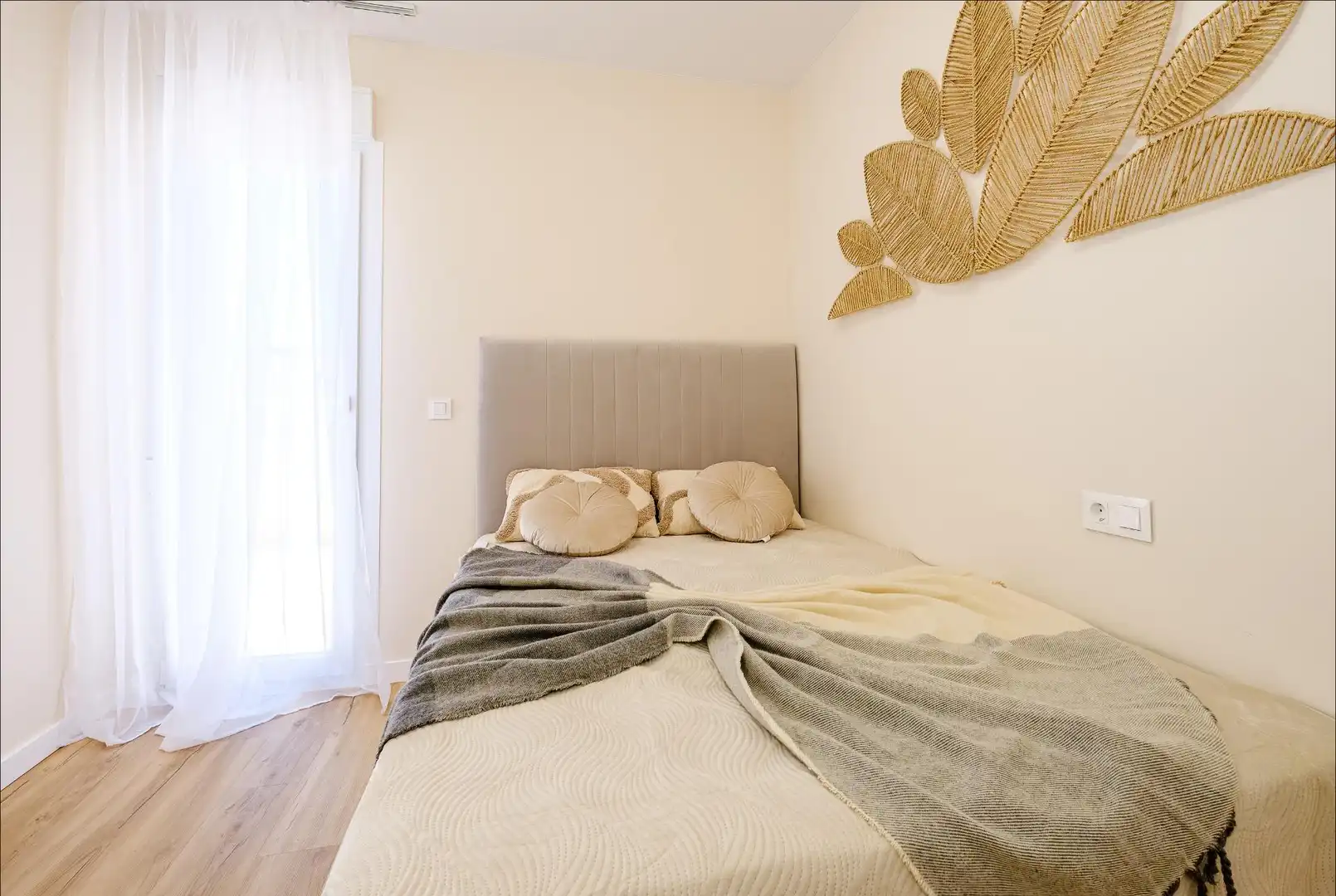 Habitación de Casa adosada en venta en Orihuela con Aire acondicionado, Calefacción y Jardín privado