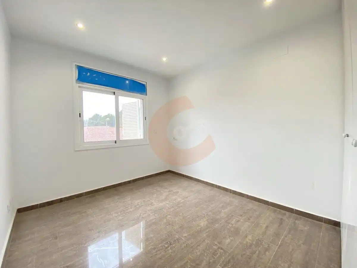 Habitación de Casa o chalet en venta en Santa Oliva con Aire acondicionado, Calefacción y Jardín privado