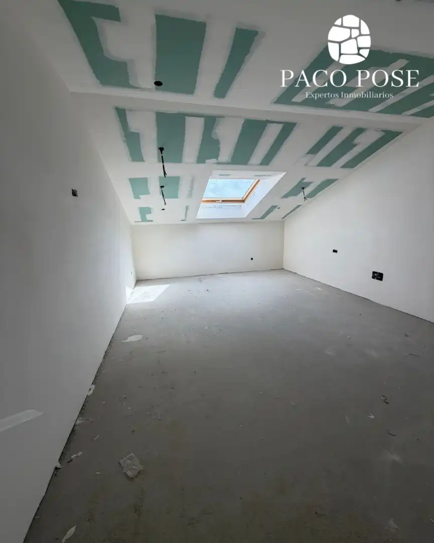 Casa o xalet en venda en Carballo amb Jardí privat