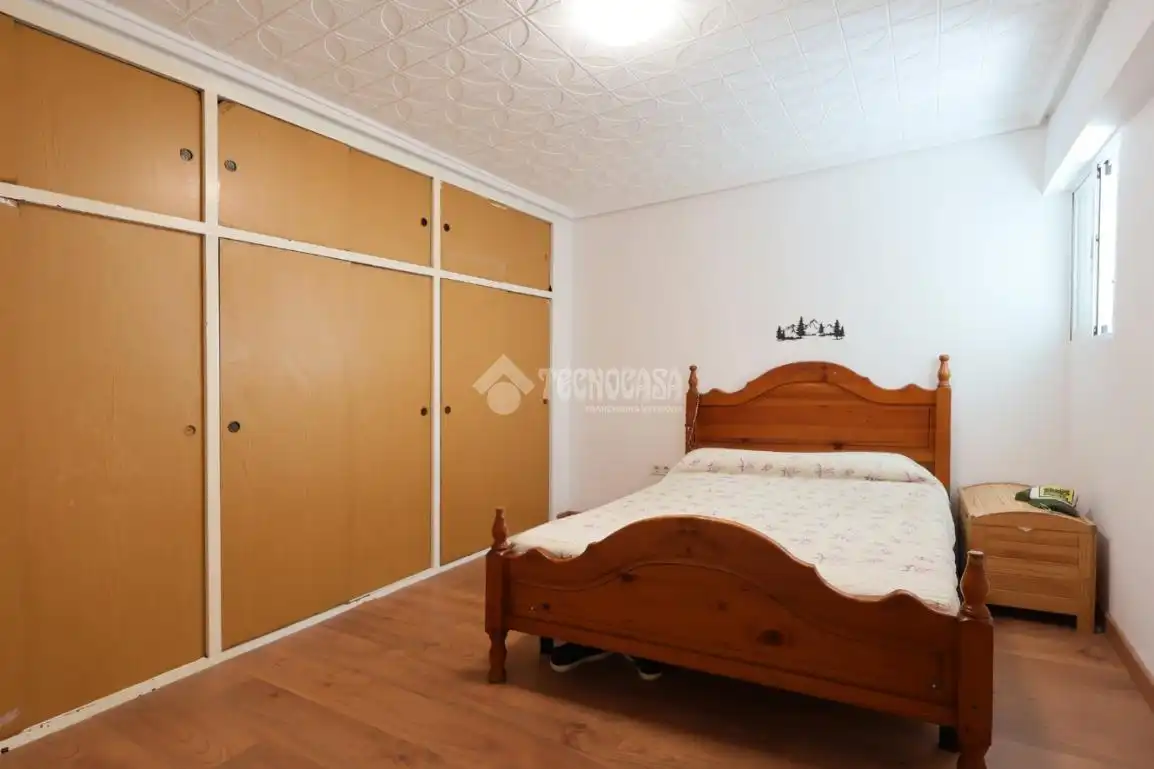 Bedroom of Flat for sale in Sagunto / Sagunt  with Air Conditioner, Furnished and Balcony