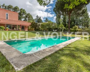 Swimming pool of House or chalet to rent in Pozuelo de Alarcón  with Air Conditioner, Terrace and Swimming Pool