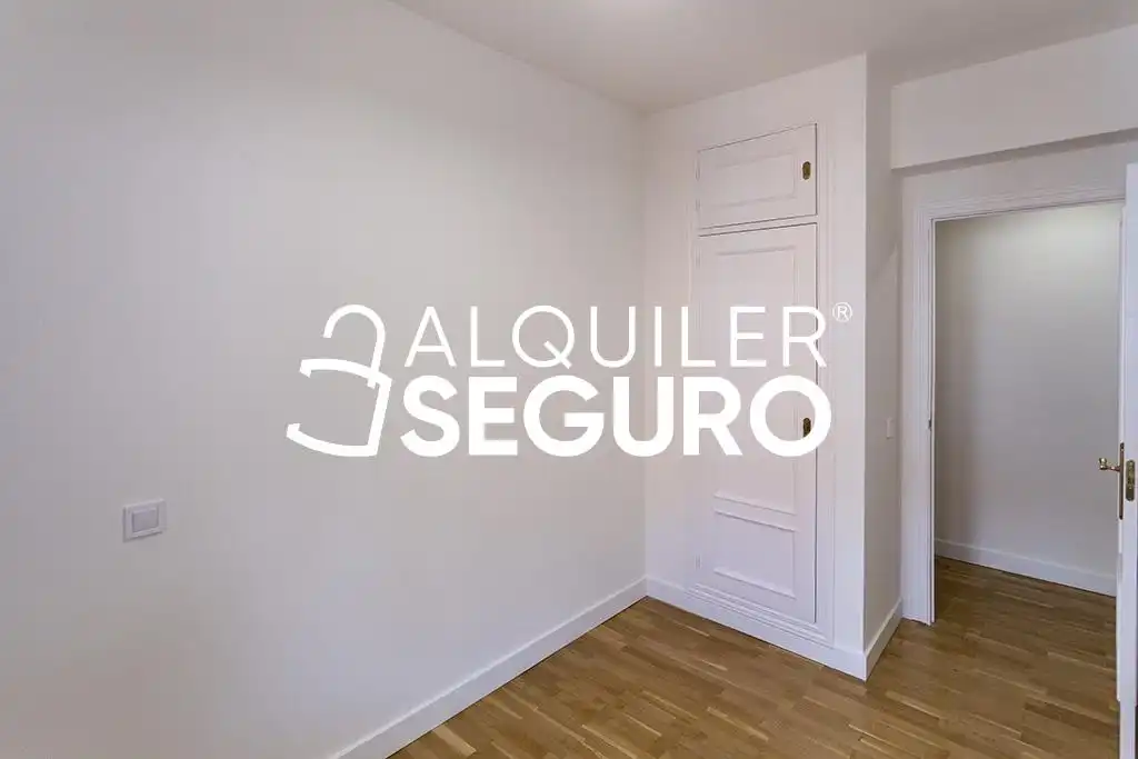 Piso de alquiler en de Nuñez Morgado, Castilla