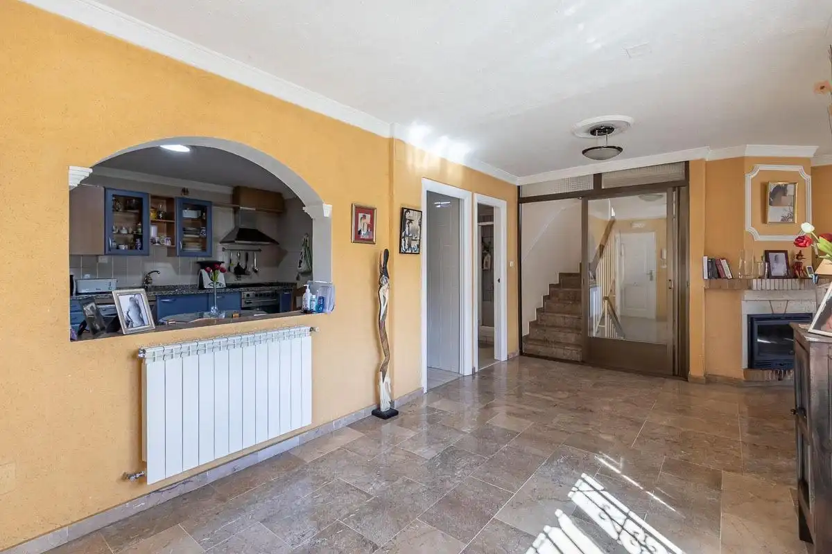 Villa mit Pool zum Verkauf in Pinos Genil, imagen 10