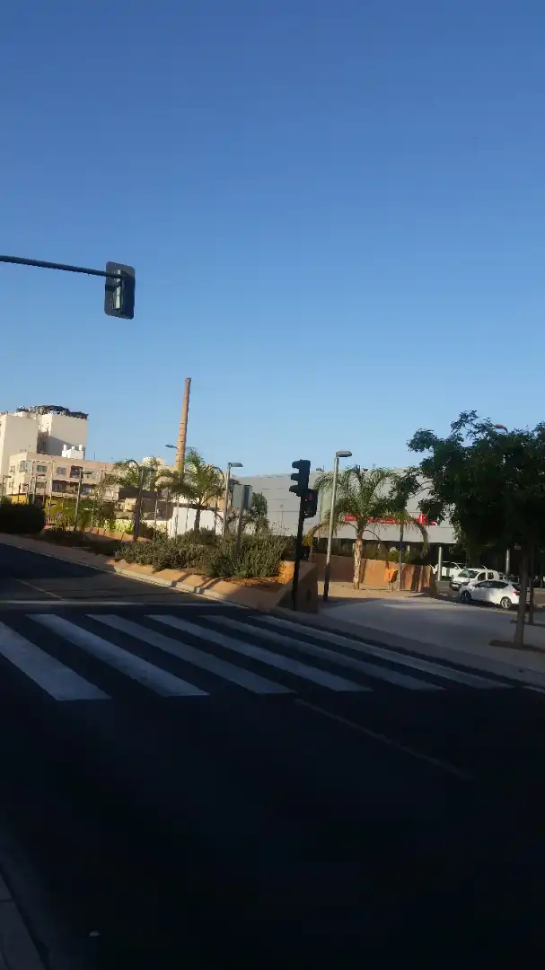 Vista exterior de Local en venda en Piedras Redondas - Torrecárdenas