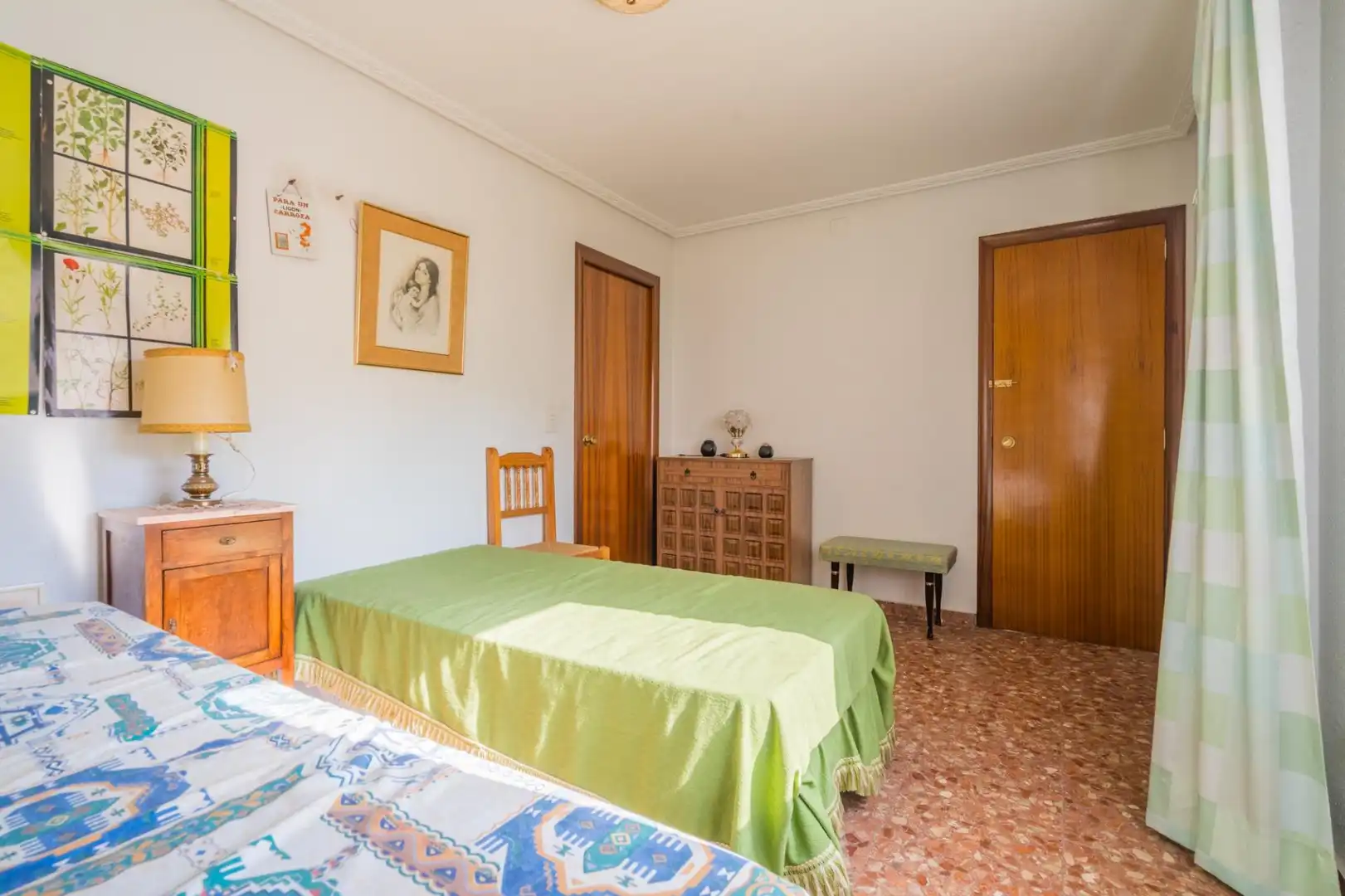 Habitación de Casa adosada en venta en Sagunto / Sagunt con Terraza