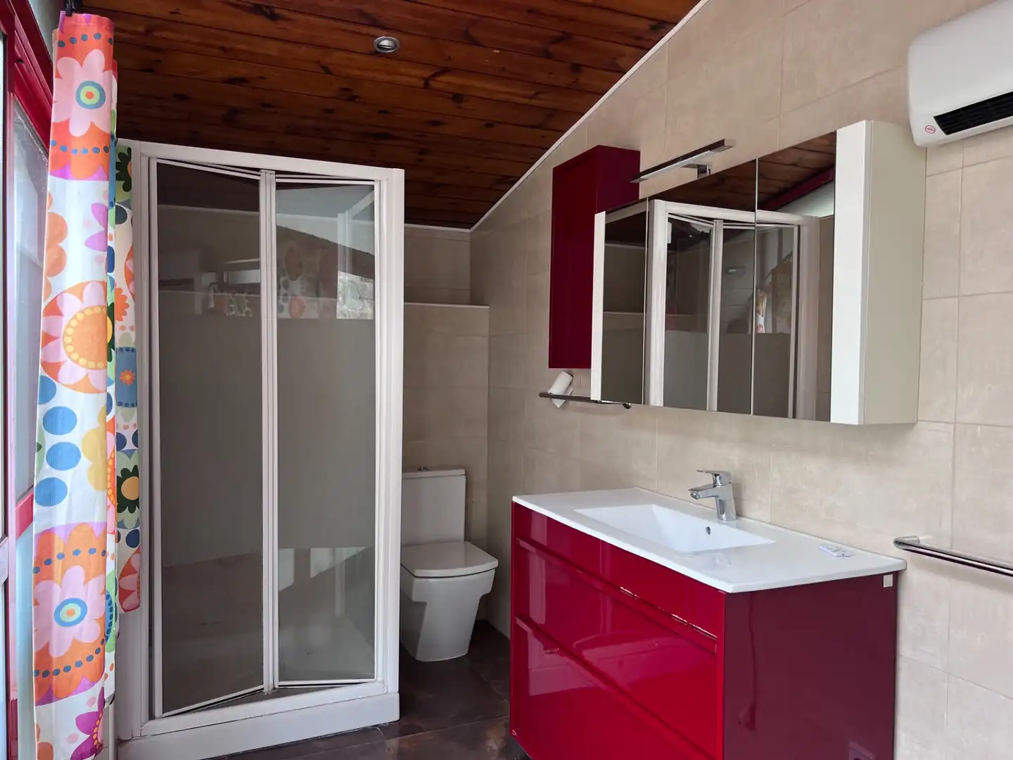 Bany de Casa o xalet de lloguer en Vilassar de Dalt amb Calefacció, Jardí privat i Parquet