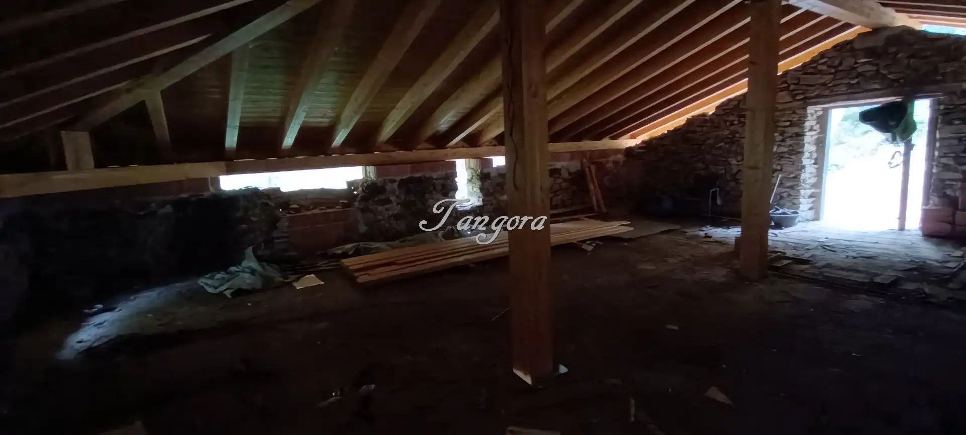 Country homes for sale in Zeanuri  with Private garden