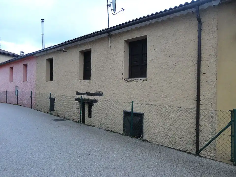 Vista exterior de Casa o xalet en venda en Hontoria del Pinar amb Calefacció