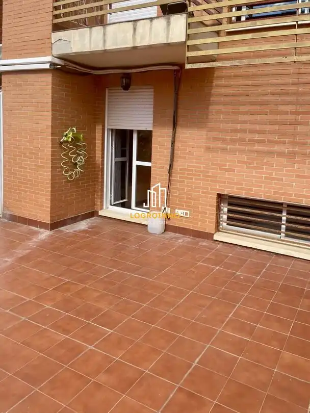 Pis amb piscina en venda a Villamediana de Iregua, imagen 4