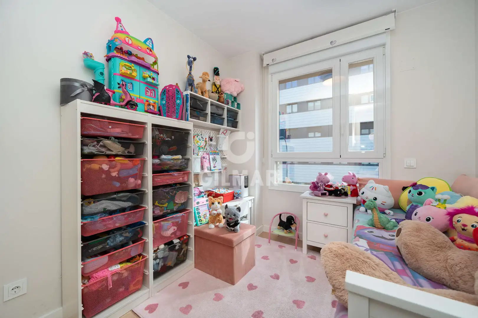 Bedroom of Flat for sale in Madrid  with Heating, Private garden and Storage room