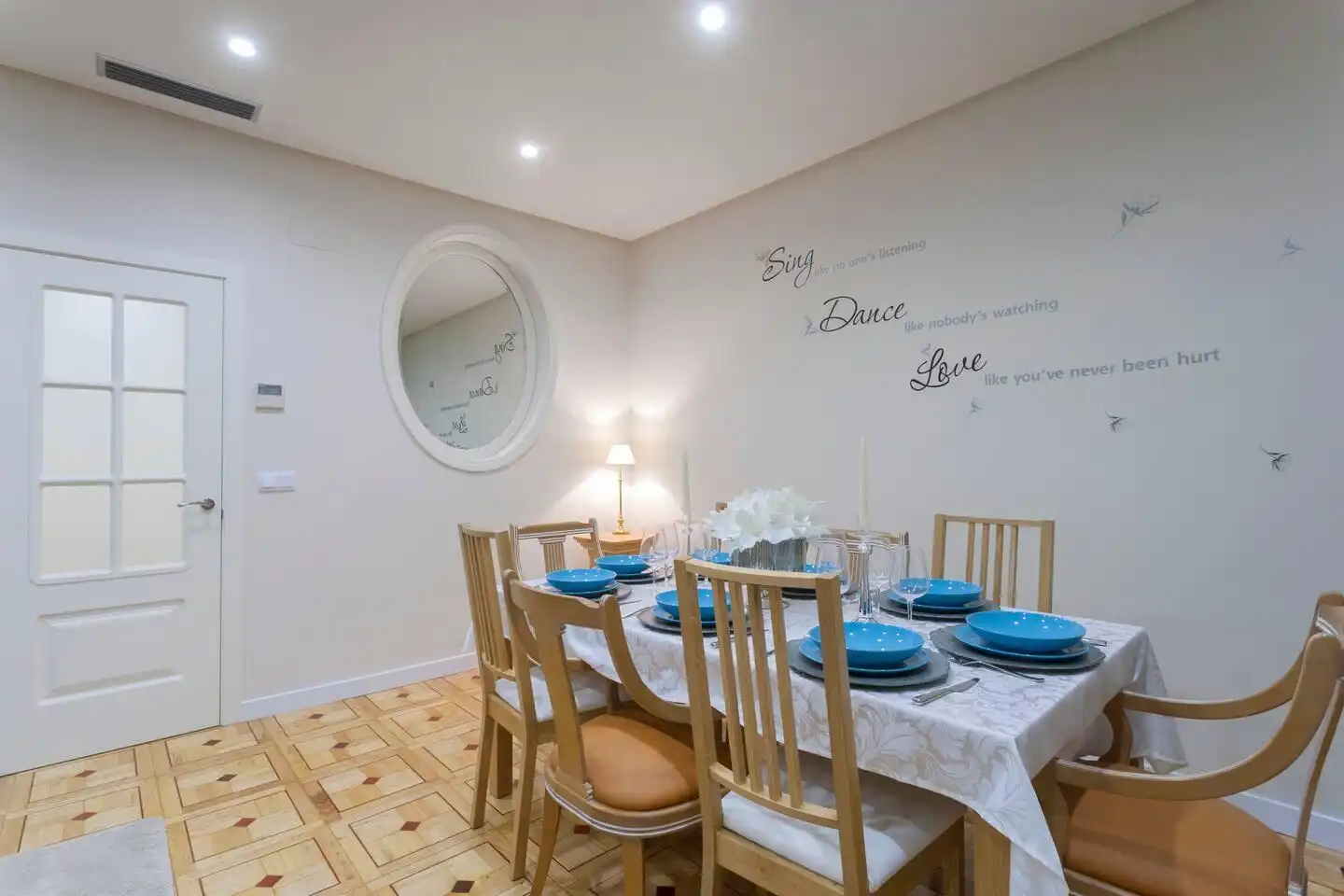 Dining room of Apartments for rent in Málaga  with Air Conditioner, Furnished and Internet